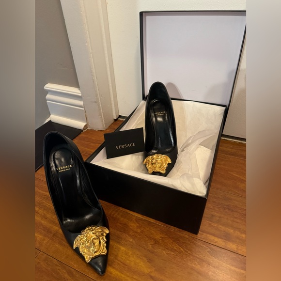 Versace Shoes - Versace women’s shoe never worn